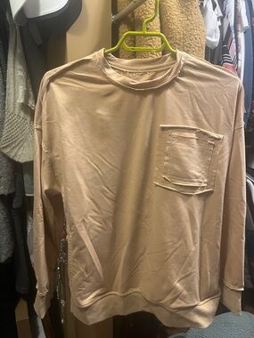 Women’s  Long Sleeve Crewneck Pocket Sweatshirt - Beige